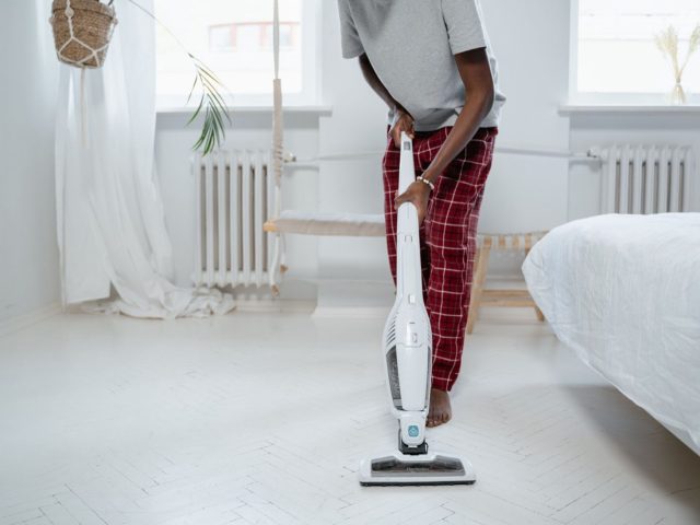 Meilleurs aspirateurs pour petit appartement — guide compact